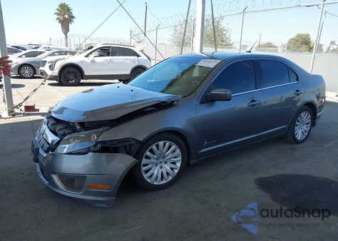 2010 Ford Fusion Hybrid from USA, damaged, VIN 3FADP0L34AR310372
